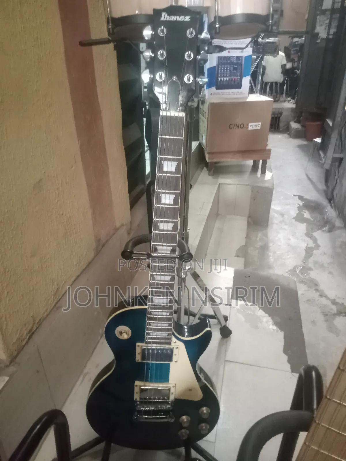 Ibanez Jazzz Guiter
