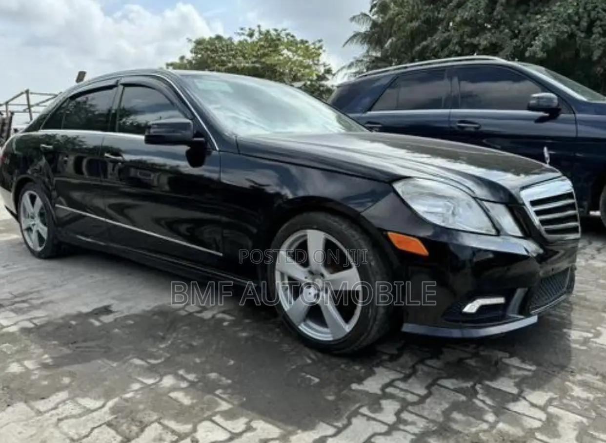 Mercedes-Benz E350 2011 Black