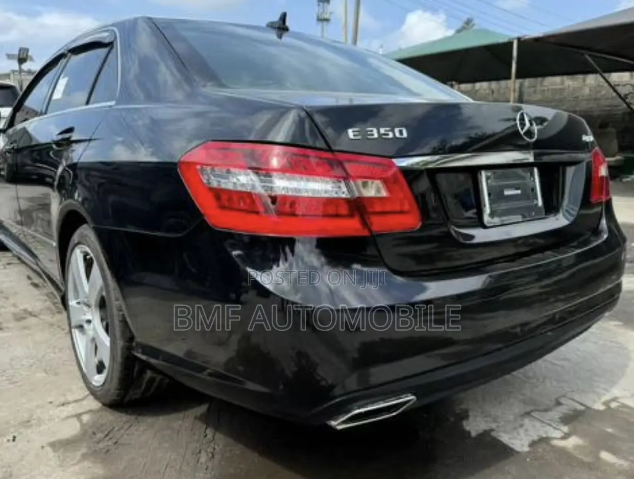 Mercedes-Benz E350 2011 Black