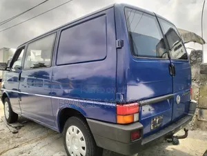 Volkswagen Transporter 2002 Blue