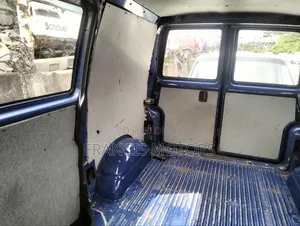 Volkswagen Transporter 2002 Blue