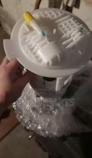 Jeep Commander Fuel Pump