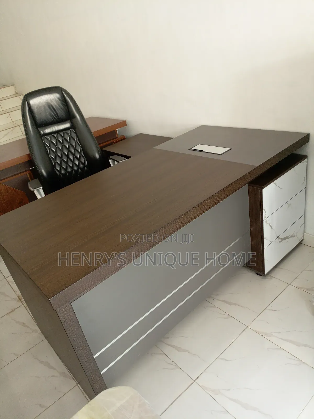 Quality Office Table 1 . 6 MTR