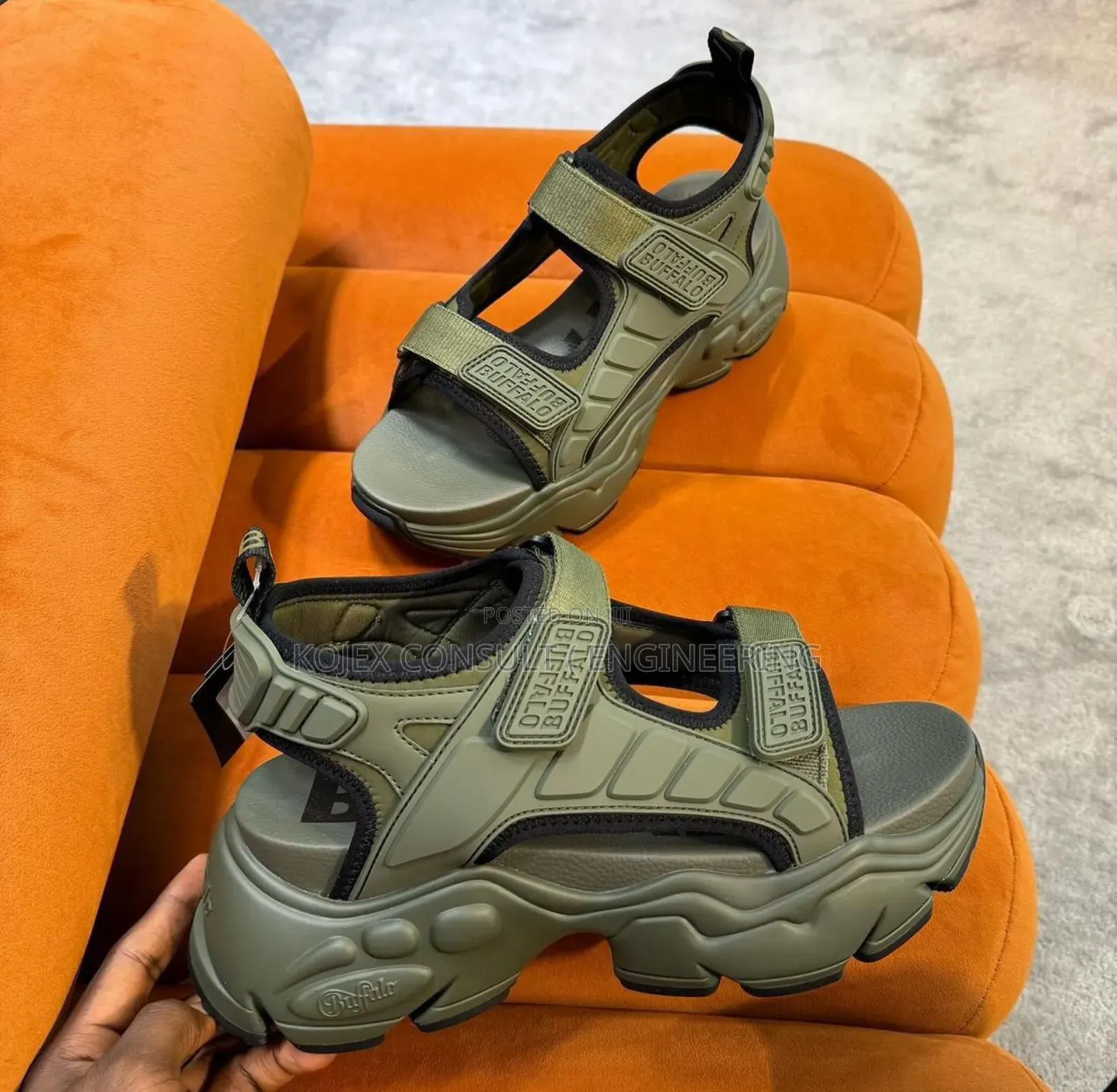 Buffalo Binary Unisex Track Luxury Sandal *