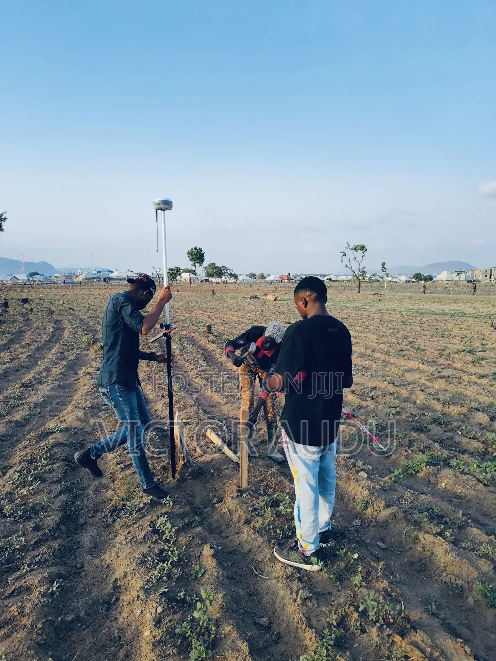 Land Surveyor/Gis Services/Land Documentation E.T.C