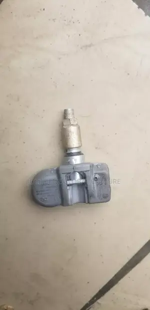 GLK350 Tire Valve Sensor