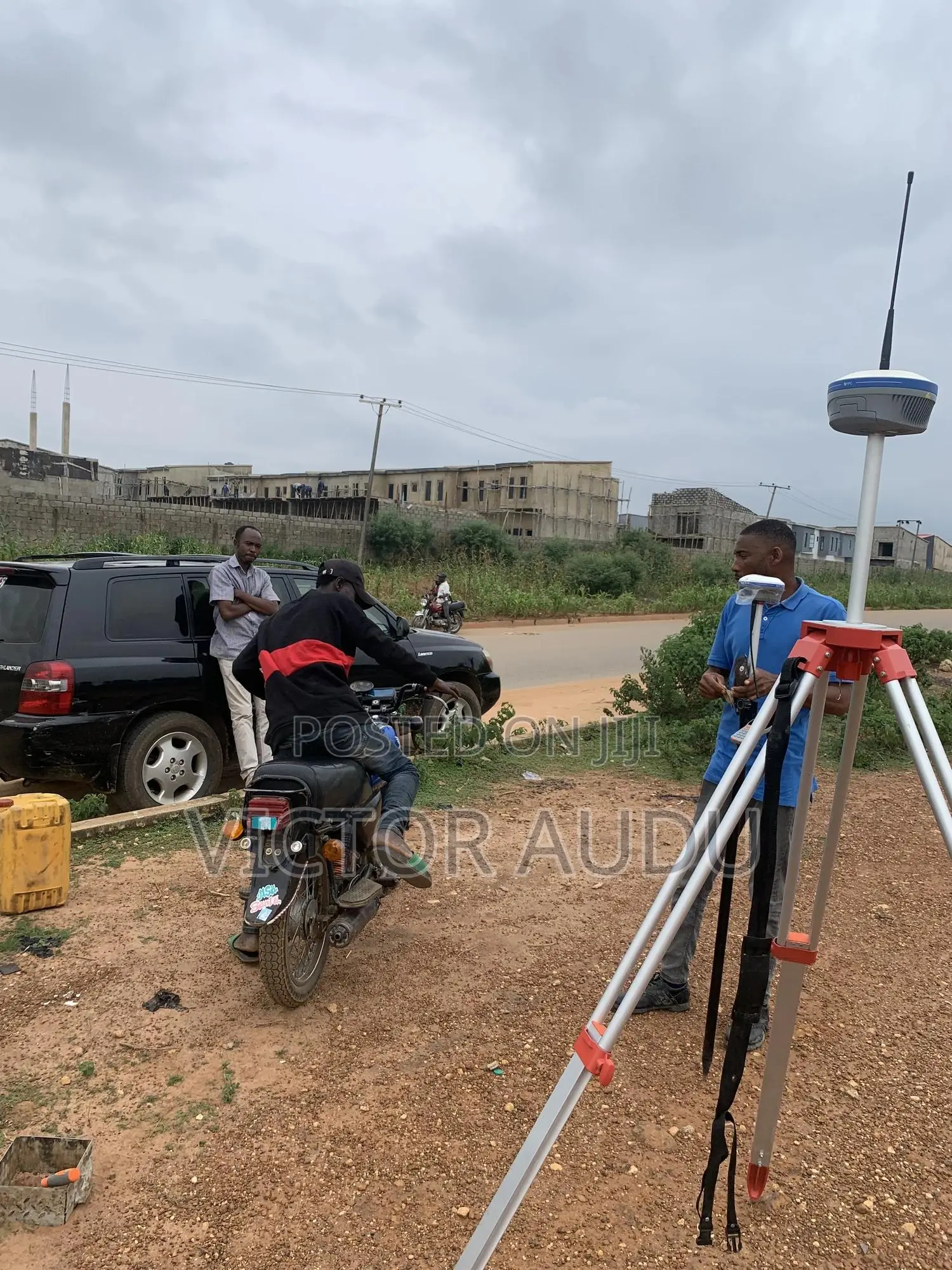 Land Surveyor/Gis Services/Land Documentation E.T.C