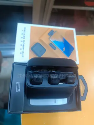 Wireless Microphone With Power Bank