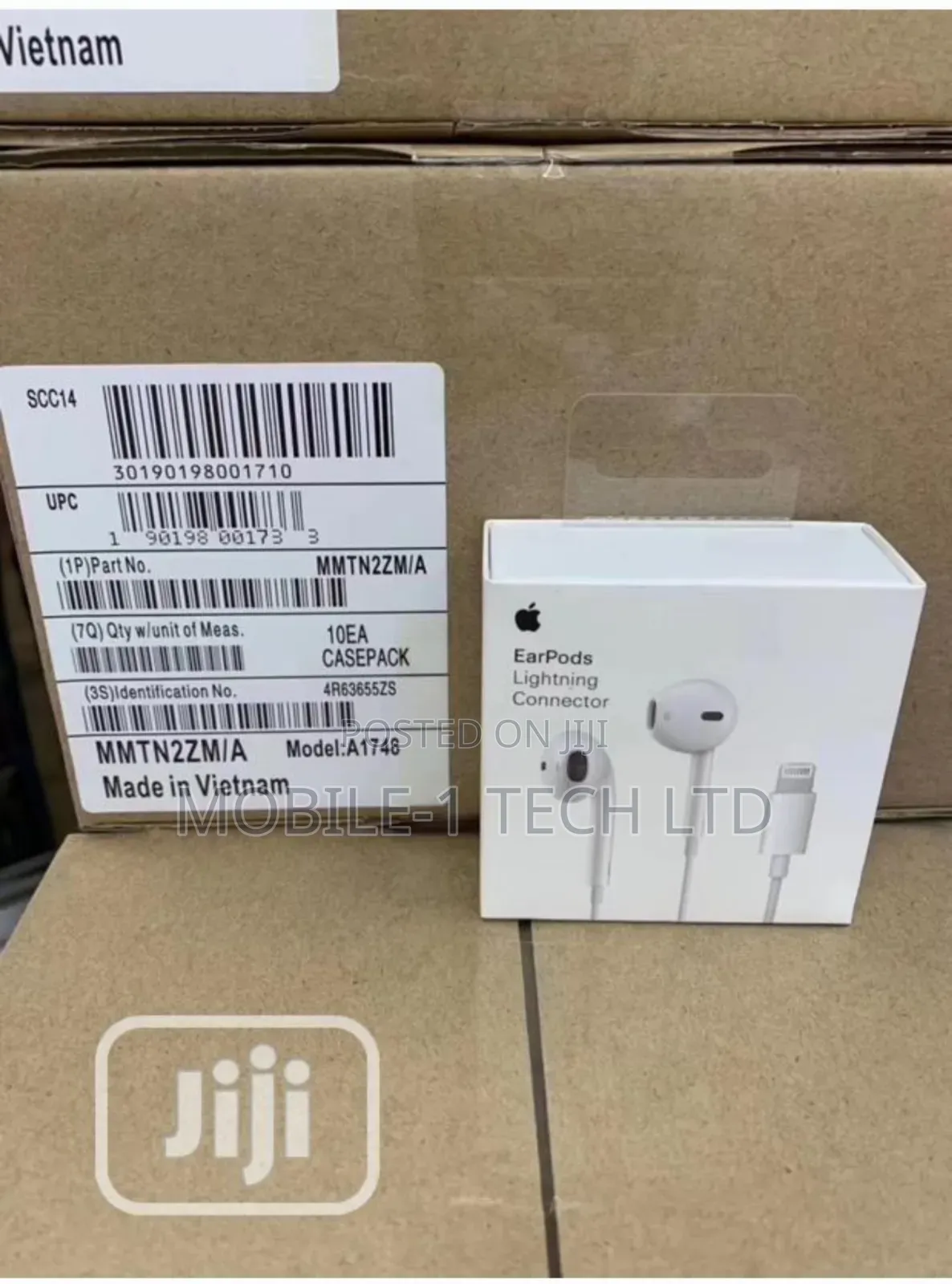 Apple Earpods With Ligtning Connector