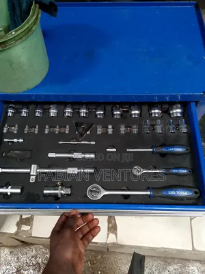 Set of Tools Box HIGH QUALITY