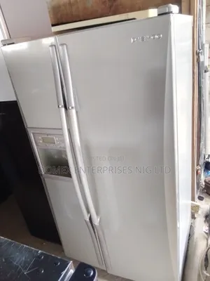 Side by Side Fridge and Freezer