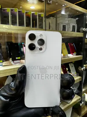 Apple iPhone 15 Pro Max 256 GB White