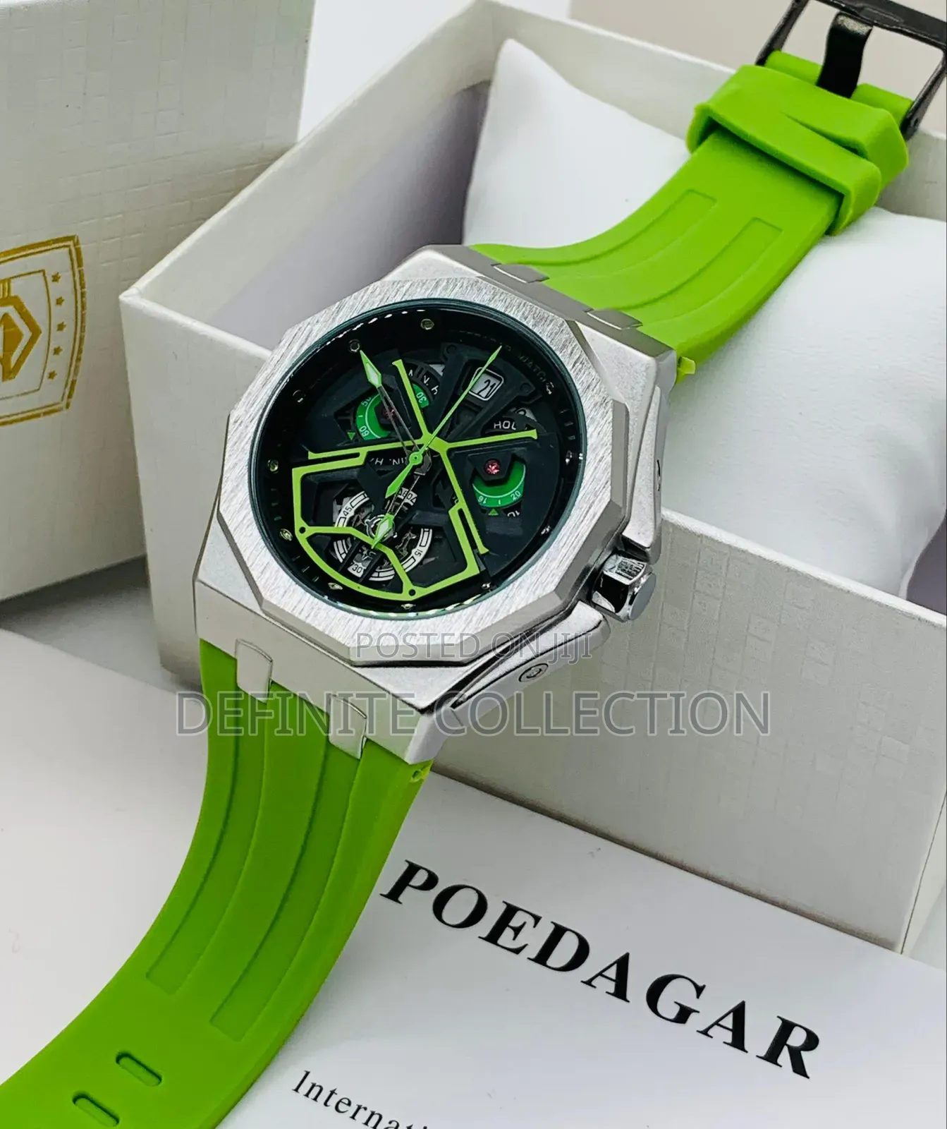 Poedegar Coorperate Wristwatch