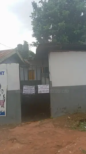 3bdrm Bungalow in Amawbia Anambra, Awka for sale