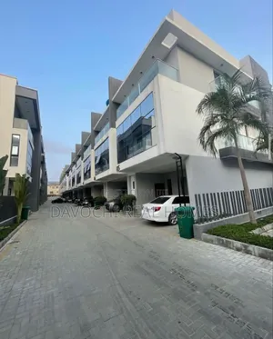 4bdrm Duplex in Ikate, Lekki for rent