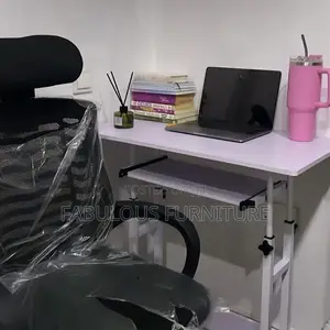 Modern Portable Reading Table and Chair