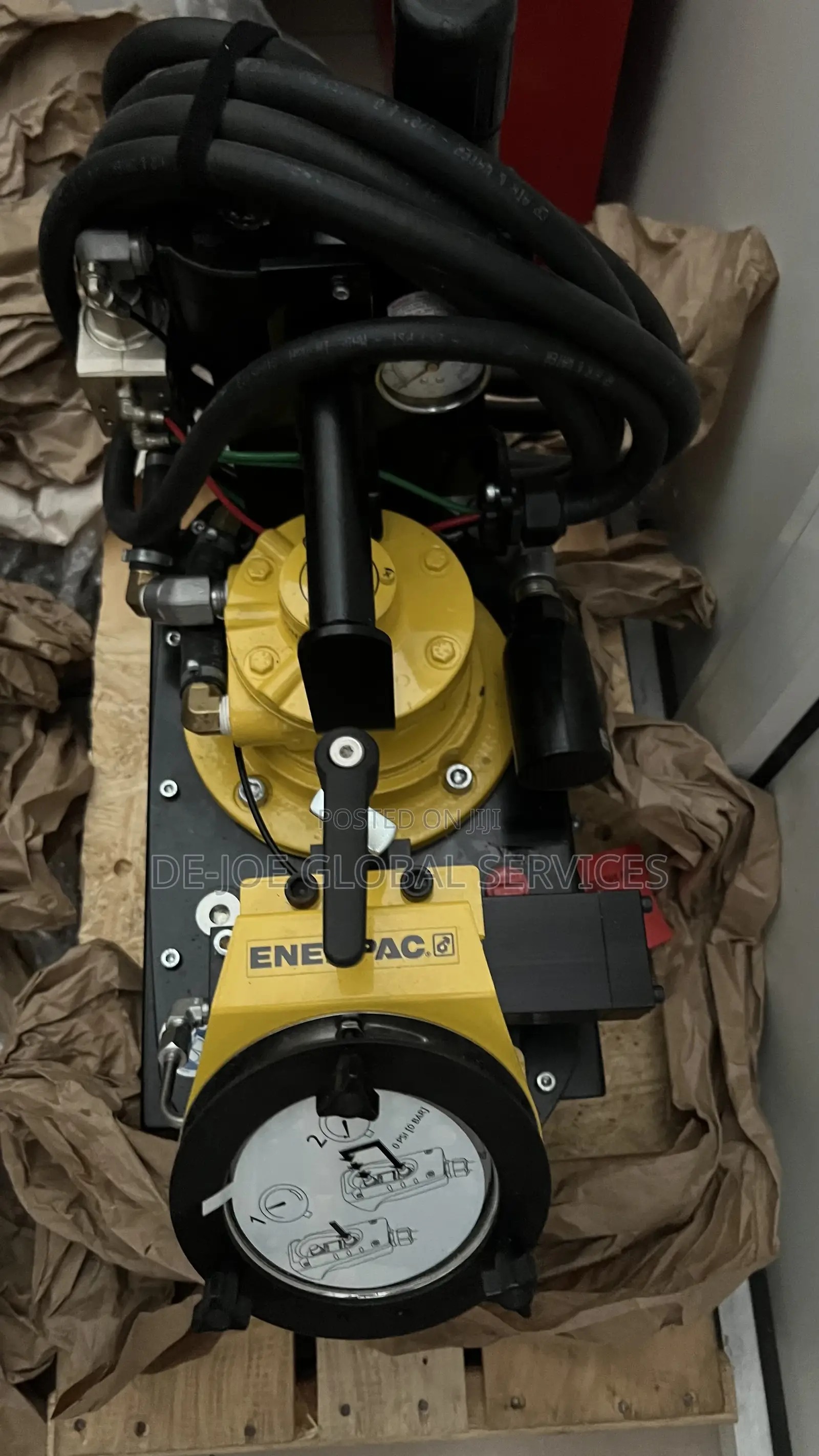 Enerpac Air Hydraulic Torque Wrench Pump Machine