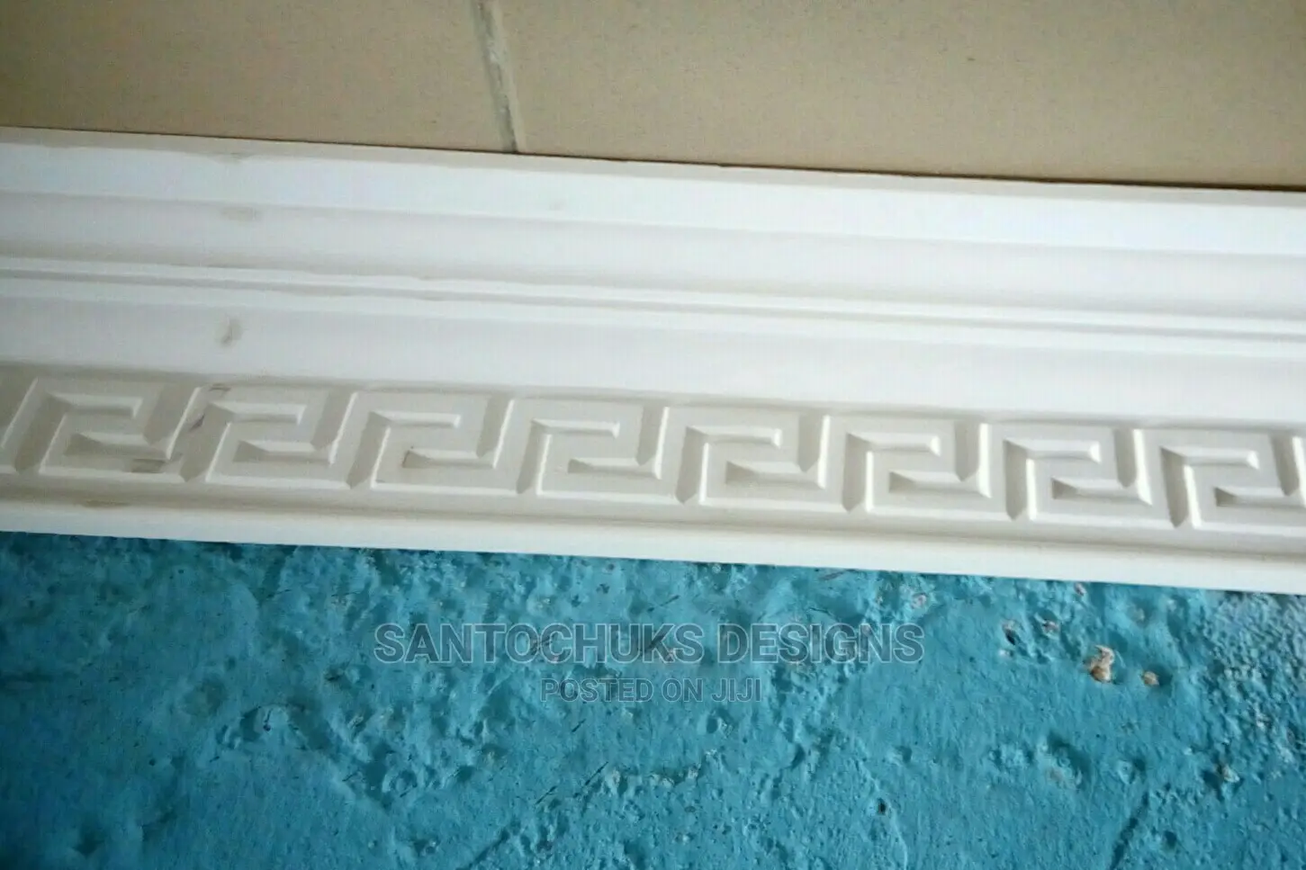 Cornice and Wallpapers