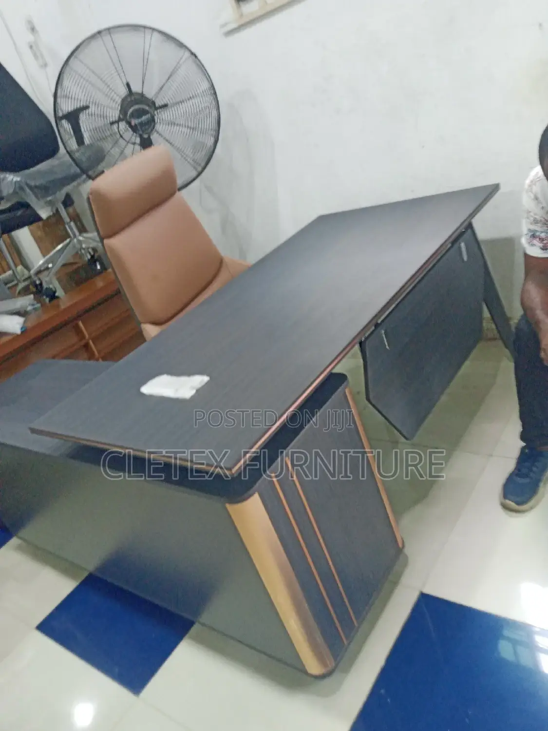 2 Meter Office Table With Extension