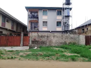 Furnished 20bdrm House in Okokomaiko for sale