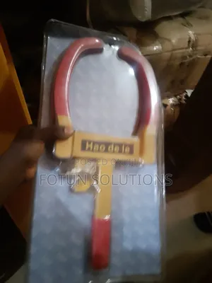 Wheel Tyre Lock Cramp