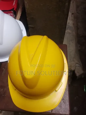 V Guide Helmet