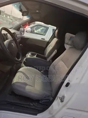 Toyota HiAce 2018 White