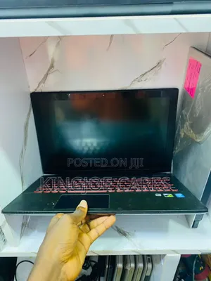 Laptop Lenovo Y50 8GB Intel Core i7 HDD 1T