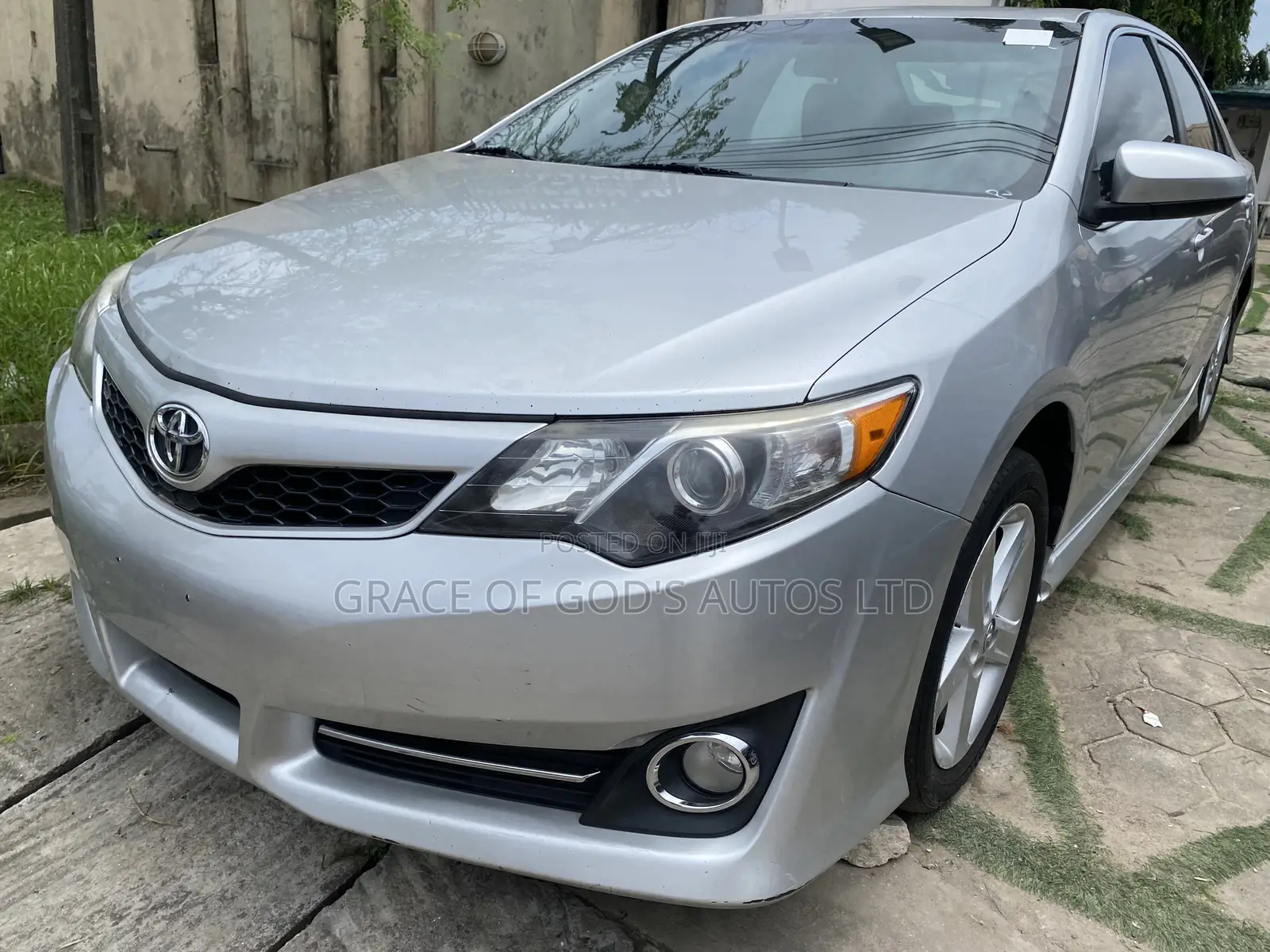 Toyota Camry 2014 Silver