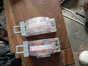 100 AMPS Transparent Knife Change Over With Indicator