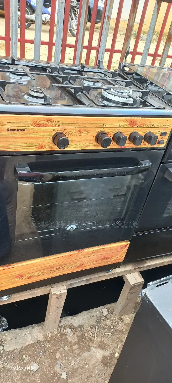 60by60 Cm Standing Gas Cooker
