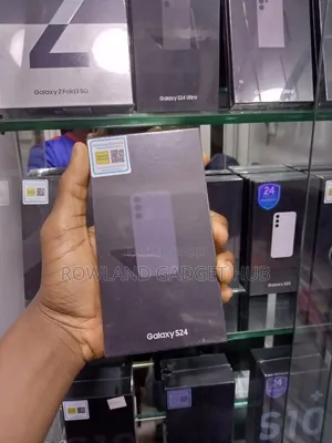 New Samsung Galaxy S24 256 GB Black