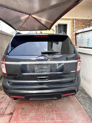 Ford Explorer 2013 Black
