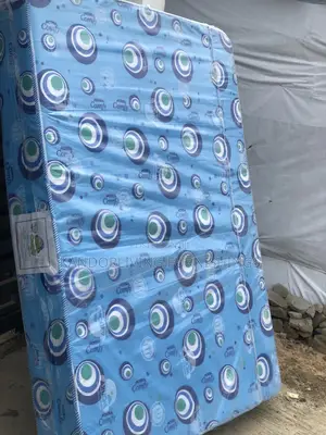 4.5 by 6 Mouka Matress 10inches High