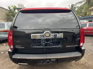 Cadillac Escalade 2014 Black