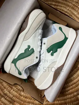 Original Puma Park Lifestyle White Vine Sneakers