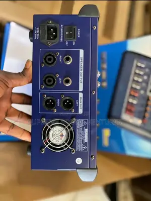 Quality Yamaha 4 Channel Powered Mixer