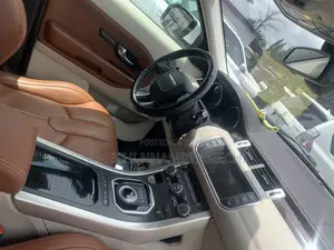 Land Rover Range Rover Evoque Pure Plus 2012 White
