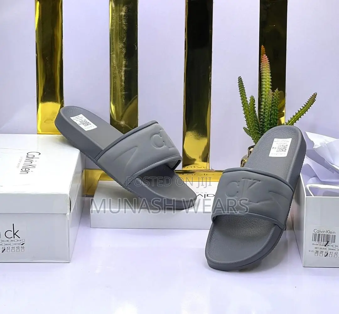 Luxury Classic Slide