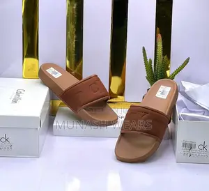 Luxury Classic Slide