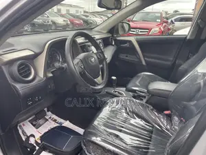 Toyota RAV4 2014 Silver