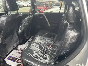 Toyota RAV4 2014 Silver