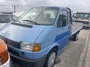 Foreign Used Volkswagen Pick Up 2004 Blue