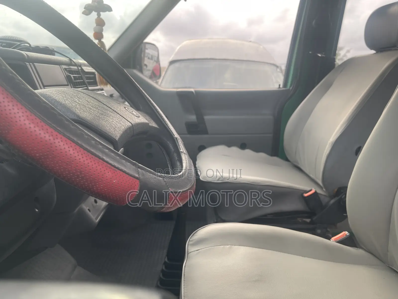 Volkswagen Transporter 2005 Green