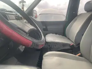 Volkswagen Transporter 2005 Green