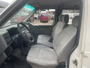 Volkswagen Transporter 2005 White