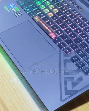 New Laptop Asus ROG Strix G17 16GB AMD Ryzen 9 SSD 1T