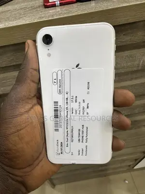 Apple iPhone XR 128 GB White
