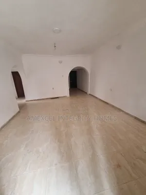 3bdrm Block of Flats in Addo Road, Ado / Ajah for sale