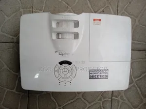 Sharp Optoma Projector